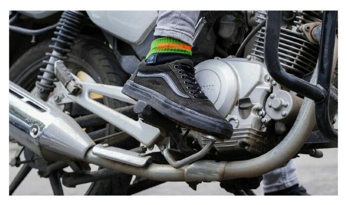 Шкарпетки водонепроникні  Dexshell Running, p-p S, з помаранчевими смугами