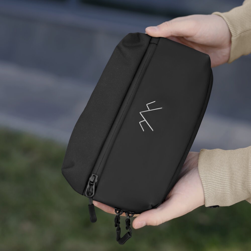 Чоловіча чорна сумка з кишенями на замку Pobedov Practical