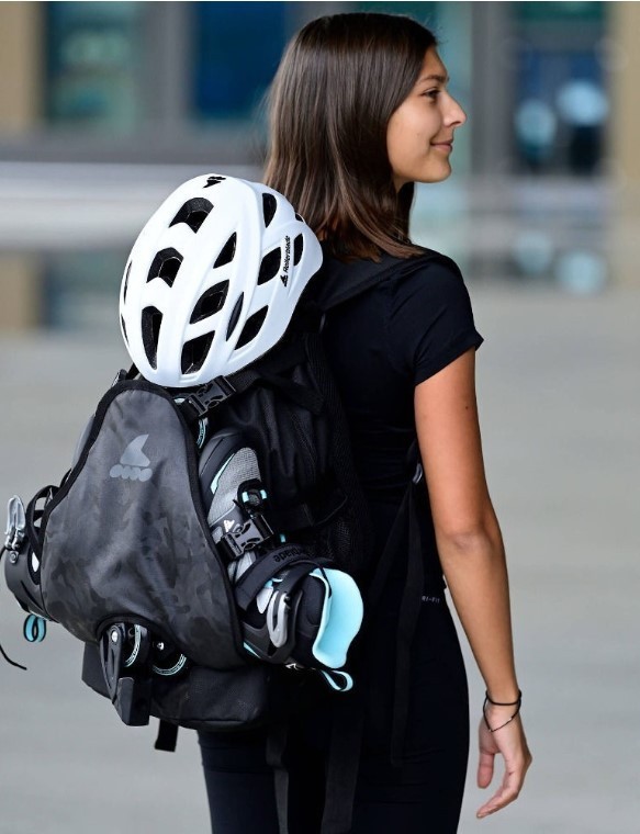 Рюкзак для роликових коньків Rollerblade BACKPACK 20 L Black/grey (06R0400 100) O