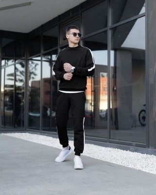 Трикотажний чоловічий спортивний костюм чорний Pobedov Black moon