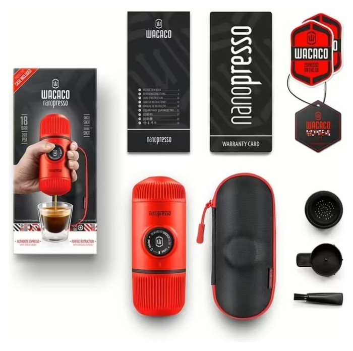 Портативна еспресо-кавоварка Wacaco Nanopresso червона з чохлом, механічна, для меленої кави