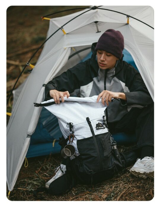 Рюкзак туристичний Naturehike Helium CNK2300016, 30+5 л, коричневий