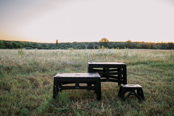Стіл Tribe Camp Table Low пластиковий T-EF-0003-black