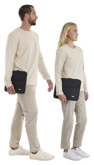 Чохол Thule Lithos Sleeve MacBook Air 15'' (Black) 3205458 (TH 3205458)