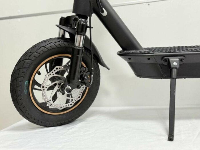 Електросамокат Maraton A3C чорний