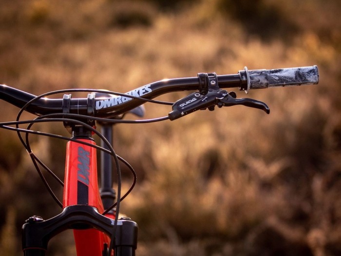 Кермо DMR Wingbar MK 4 31,8 20 мм підйом 780 ширина