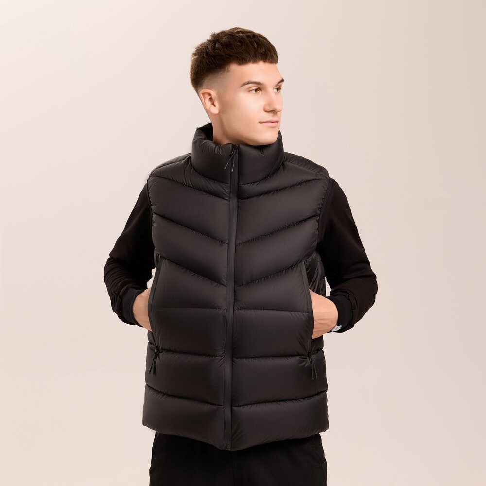 Чоловіча чорна жилетка Pobedov Puffer