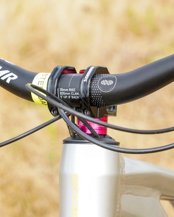 Кермо DMR ODUB BAR - 35 - 20mm Rise - Black