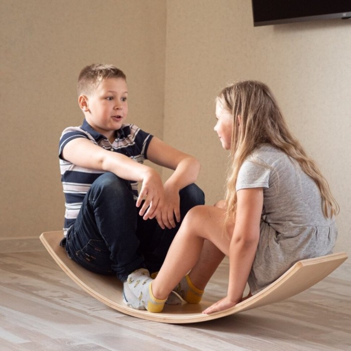 Дитячий балансборд Рокерборд (92х30 см)