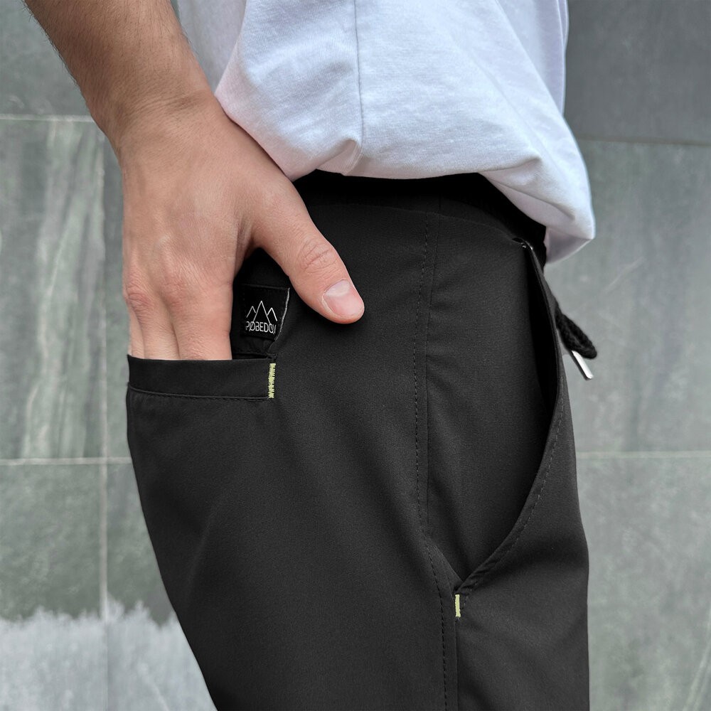 Чоловічі штани джогери з кишенями чорні Pobedov Vershyna