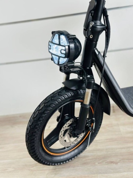 Електросамокат Core 2025 Maraton