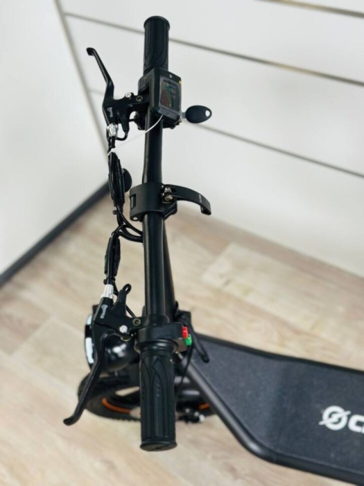 Електросамокат Core 2025 Maraton