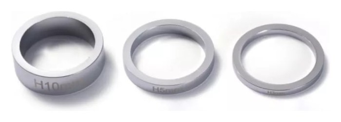 Комплект спейсерів керма Blunt Bar - Chrome