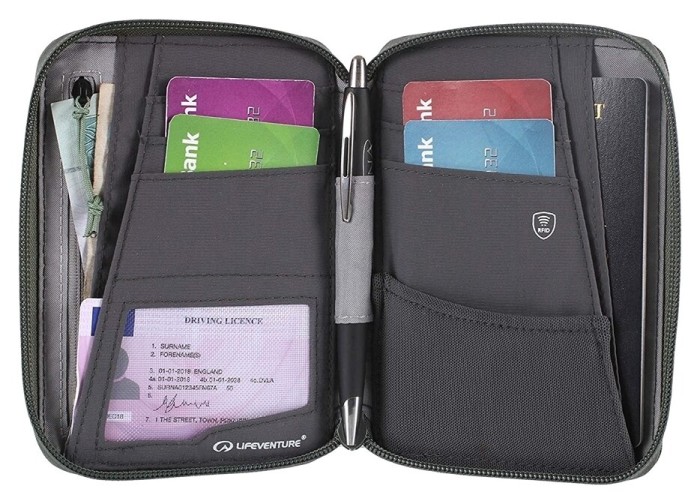 Гаманець Lifeventure Recycled RFID Mini Travel Wallet olive