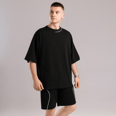 Базова чорна оверсайз футболка чоловіча весна літо однотон. Футболка оверсайз Pobedov Onyx