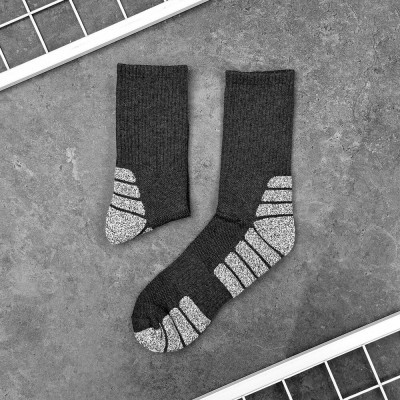 Сірі спортивні шкарпетки чоловічі Pobedov Blank