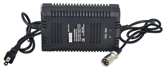 Зарядний пристрій на 220V 36V/1.5A