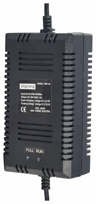 Зарядний пристрій на 220V 36V/1.5A