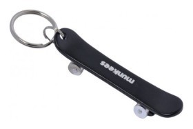 Munkees 3425 брелок-відкривачка Skateboard S black