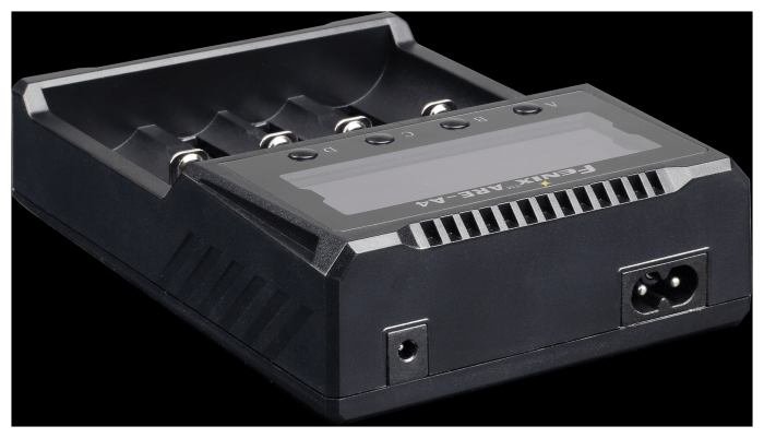 Зарядний пристрій Fenix ARE-A4