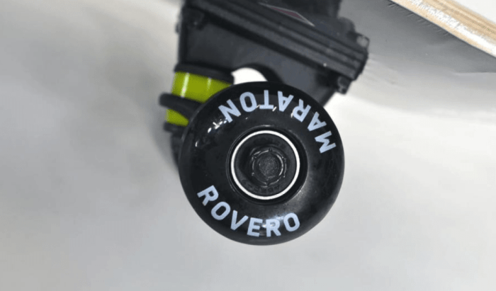 Скейт Maraton Rovero Білий ведмідь