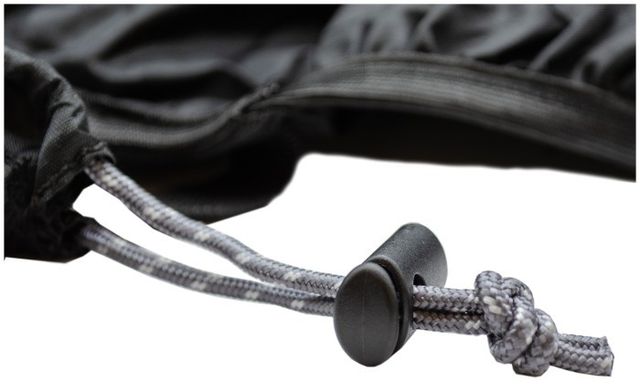 Чохол на рюкзак Tramp чорний 20-35 л. S UTRP-017