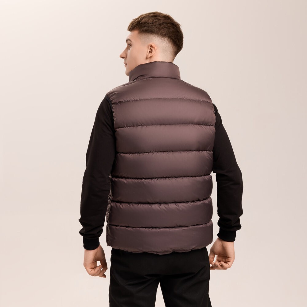 Чоловіча шоколадна жилетка Pobedov Puffer