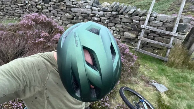 Вело шолом TLD GRAIL HELMET ORBIT [BLACK] M/L