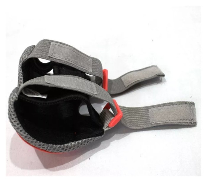 Набір захисту для дітей та підлітків Bavar Sport з панчохою застібками