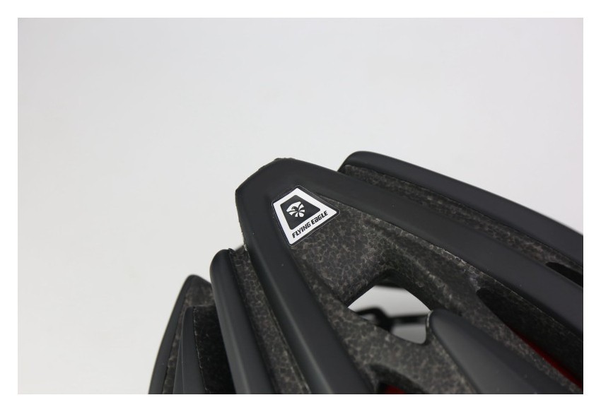 Шолом для роликів Flying Eagle Fast Forward чорний L/XL