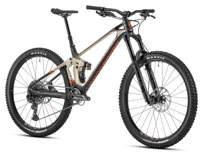 Велосипед MONDRAKER SUPER FOXY CARBON R 29" T-M, Carbon / Desert Grey / Orange (2023/2024)