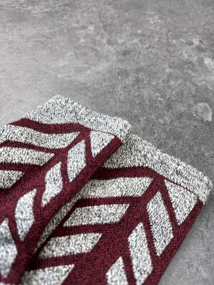 Чоловічі спортивні шкарпетки Thermal сірі з бордовими вставками