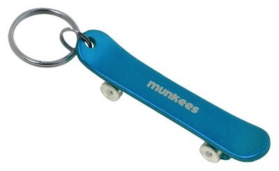 Munkees 3425 брелок-відкривачка Skateboard S dark blue
