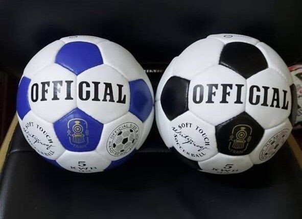 М'яч футбольний Maraton Official