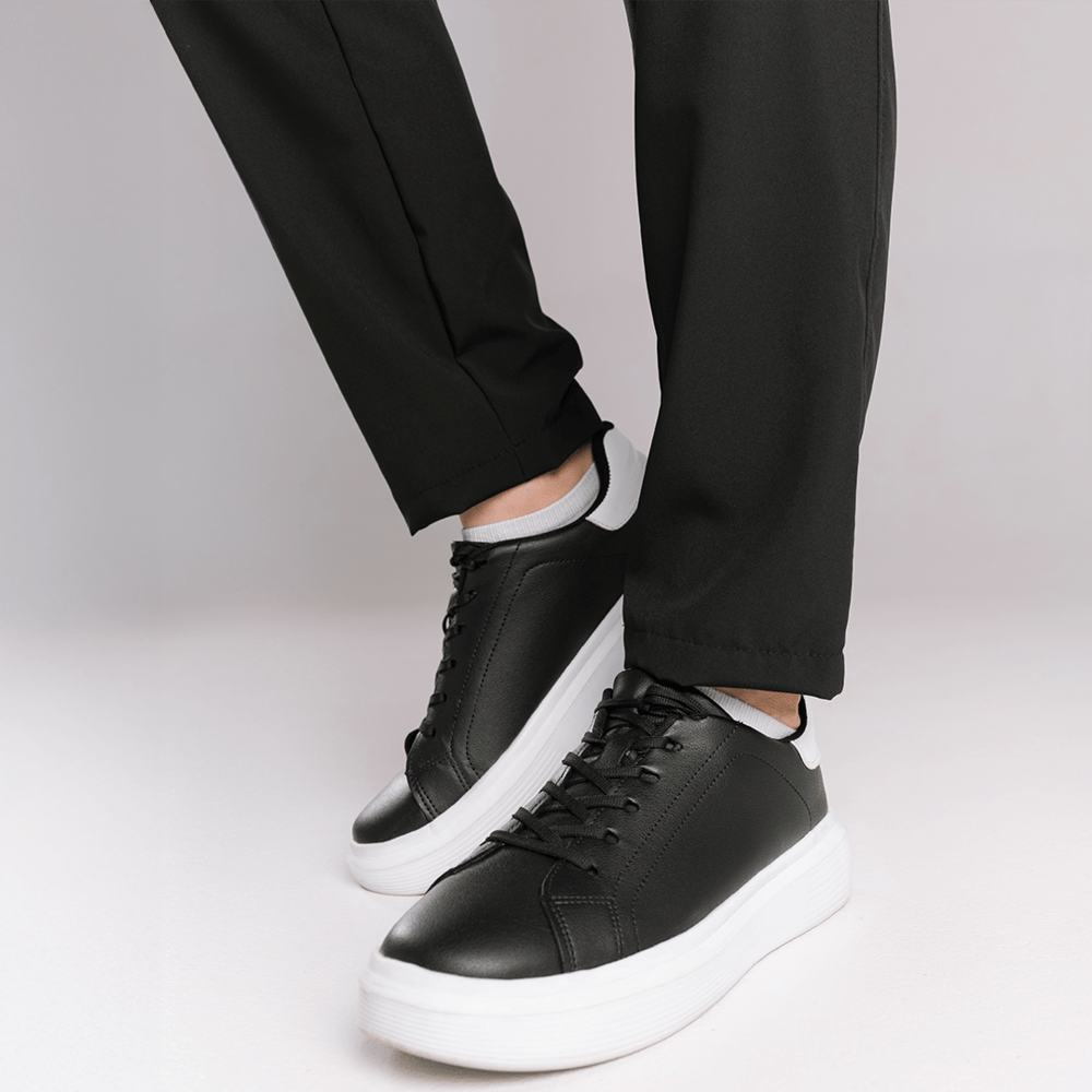 Чоловічі чорні штани весняні літні з софту легкі прямого крою Pobedov Aero