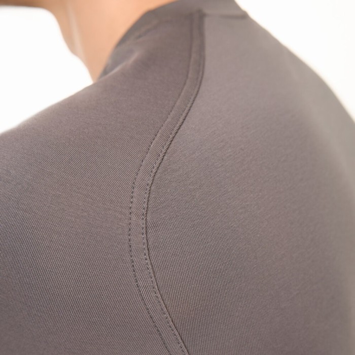 Темно-сірий чоловічий лонгсів Pobedov Dune. Темна сіра чоловіча кофта весна/осінь