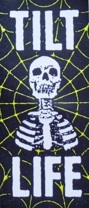 Наклейка (стікер) на самокат/скейт Tilt