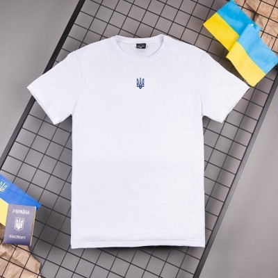 Футболка чоловіча однотонна біла Pobedov Peremoga - Герб синя вишивка