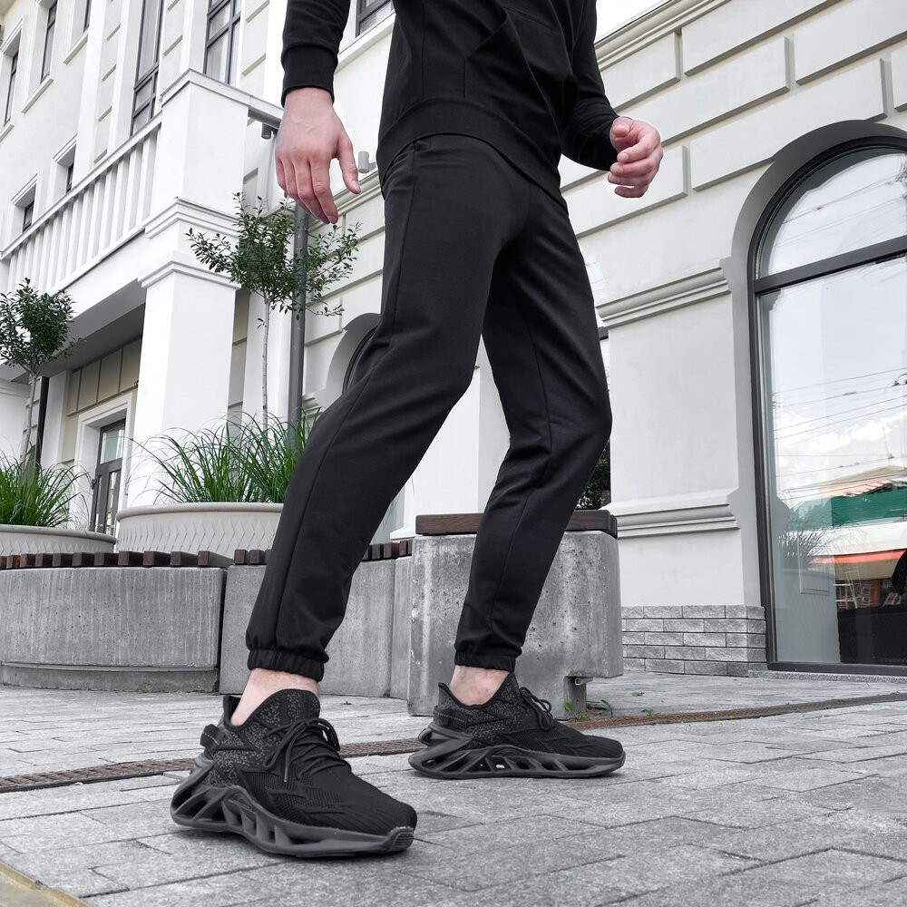 Чоловічі штани джогери з кишенями чорні Pobedov 95