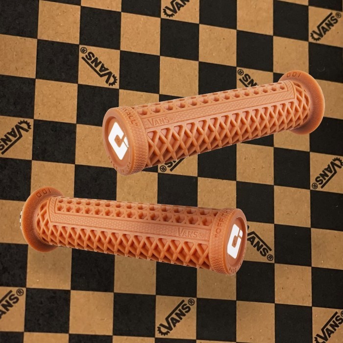 Грипси ODI Vans® Lock-On Grips Чорні з білими замками