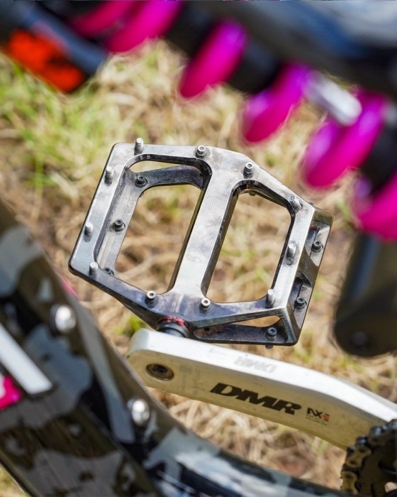 Педалі DMR Vault - Black Chrome