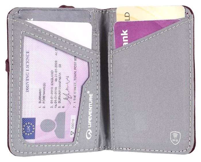 Lifeventure гаманець Recycled RFID Card Wallet plum