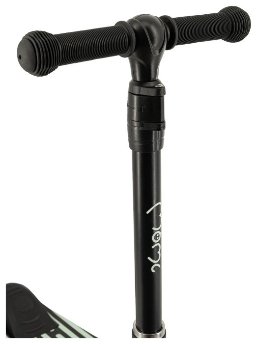 Дитячий самокат MoMi SAN Green