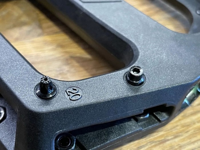 Педалі DMR V11 Red