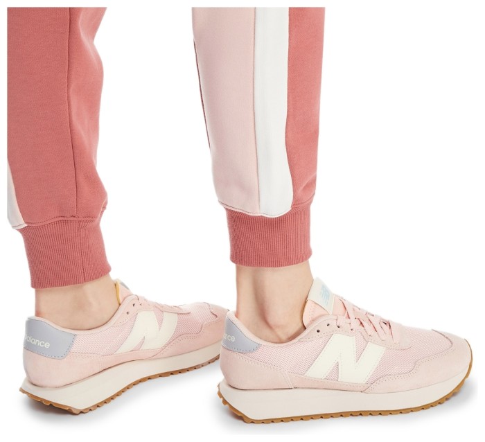 Кроссовки New Balance 237 женские Бежевые женские