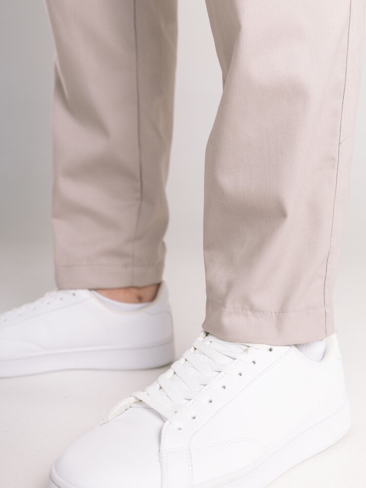 Чоловічі бежеві штани демісезонні котонові прямого крою Pobedov Step